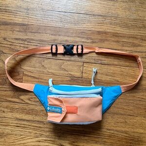 Columbia Retro Fanny Pack Belt Bag